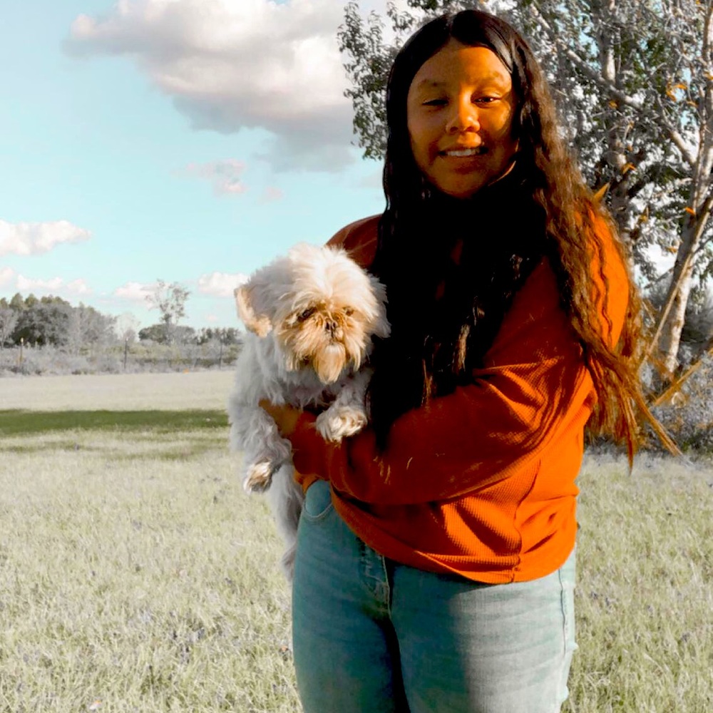 Meet your Posher, Daniela